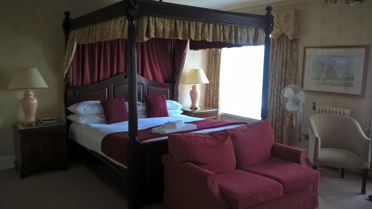 Orton Hall Hotel & Spa ピーターバラ エクステリア 写真