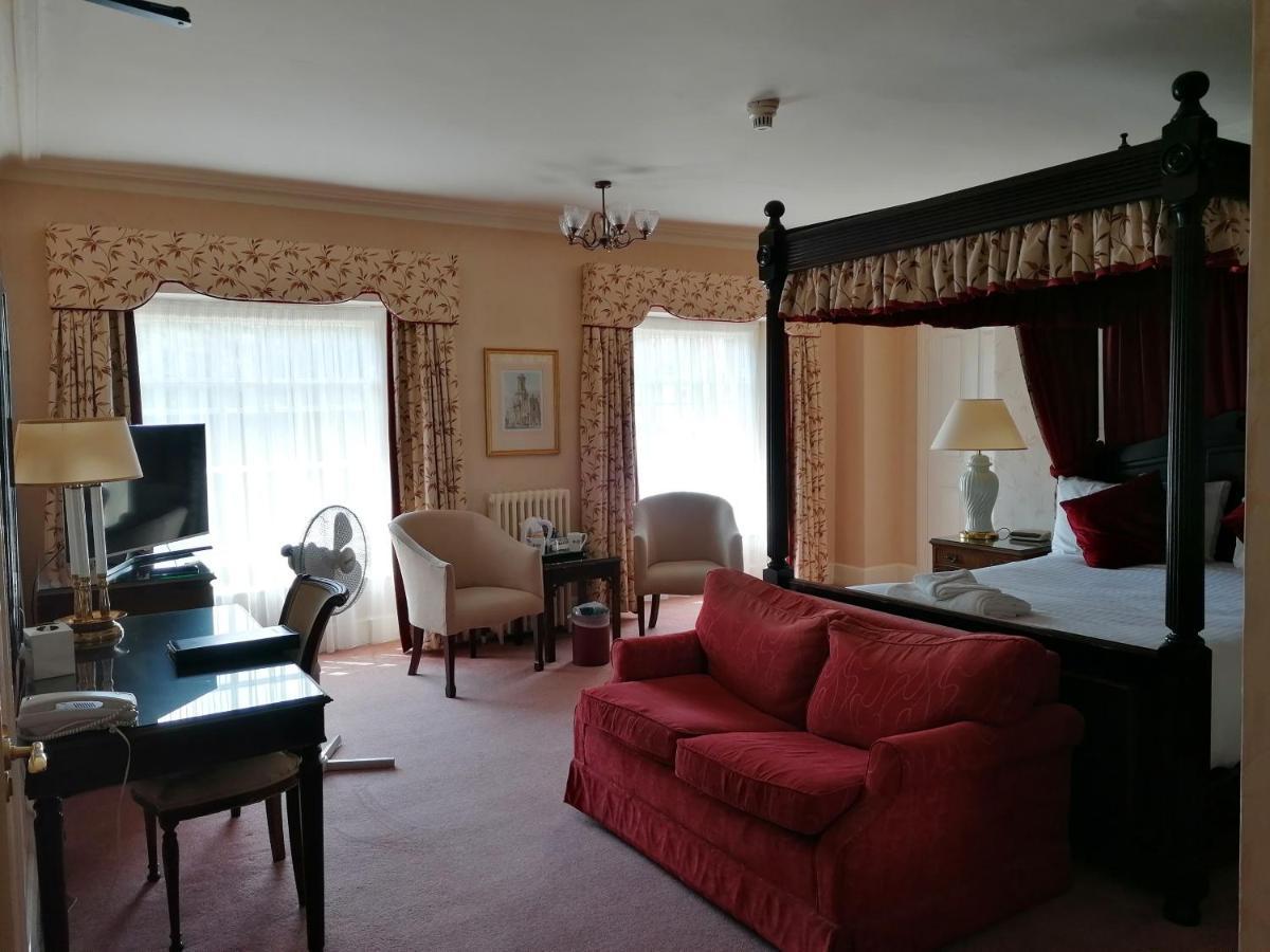 Orton Hall Hotel & Spa ピーターバラ エクステリア 写真