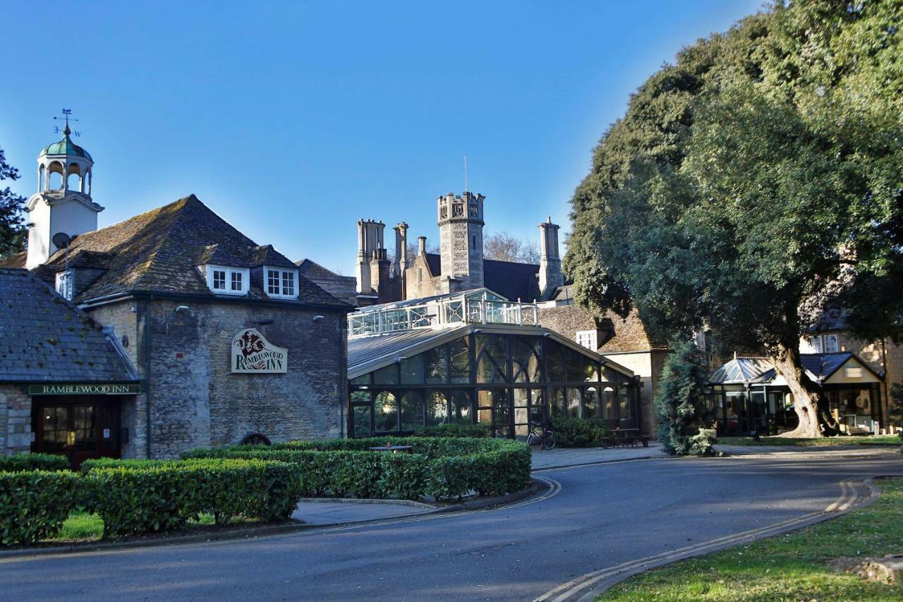 Orton Hall Hotel & Spa ピーターバラ エクステリア 写真