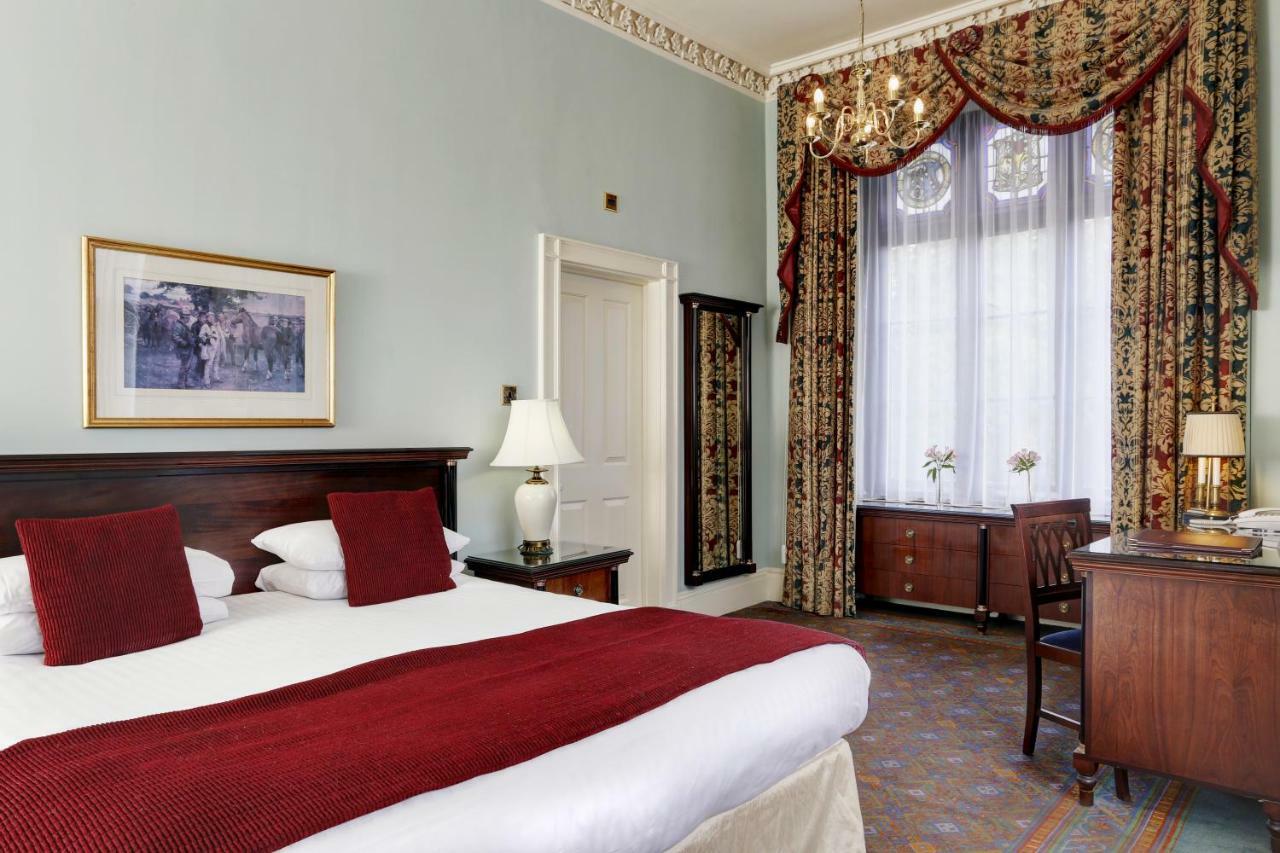 Orton Hall Hotel & Spa ピーターバラ エクステリア 写真