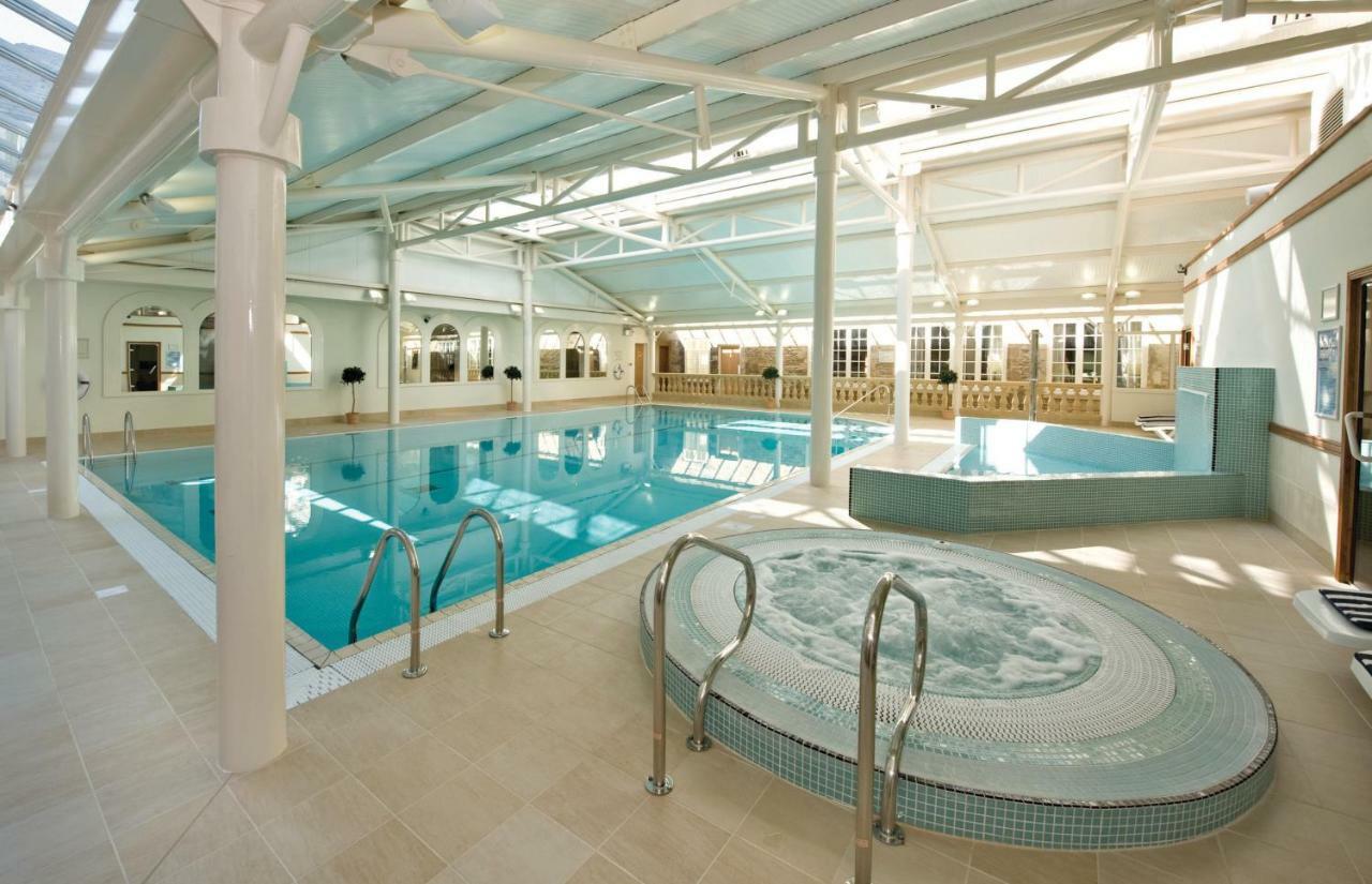 Orton Hall Hotel & Spa ピーターバラ エクステリア 写真